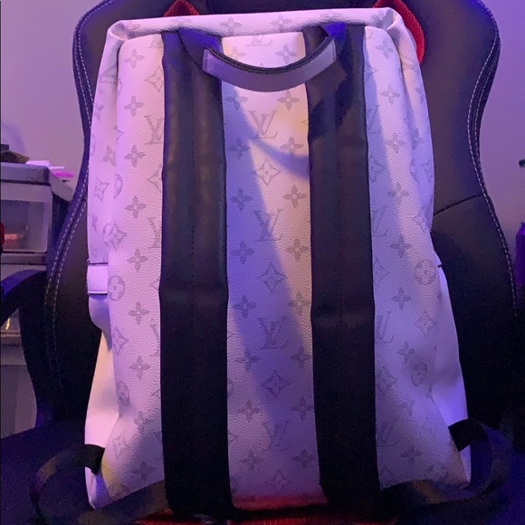 Louis Vuitton discovery backpack - Picture 2 of 3